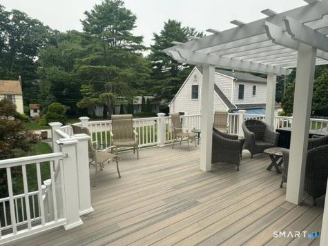 76 Laurelwood Drive East Lyme CT 06357