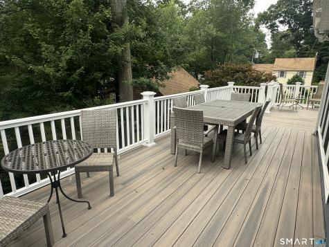 76 Laurelwood Drive East Lyme CT 06357