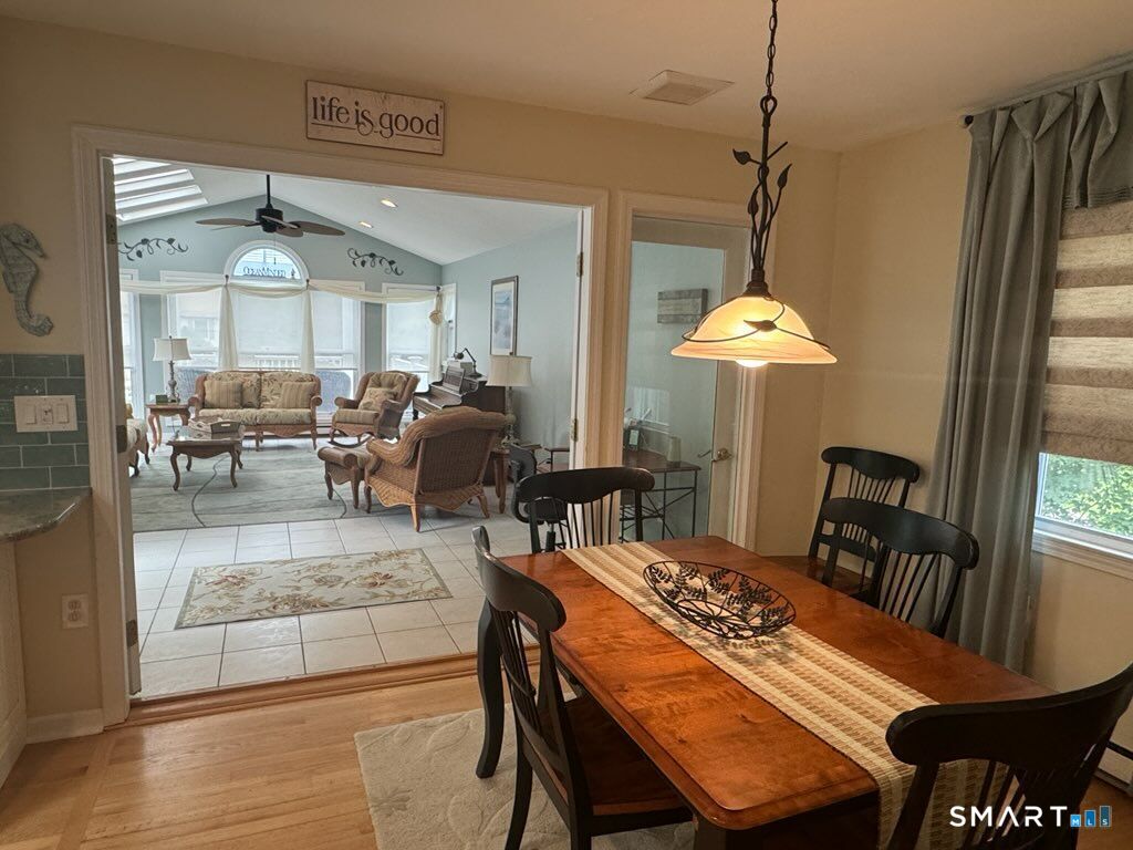 76 Laurelwood Drive East Lyme CT 06357