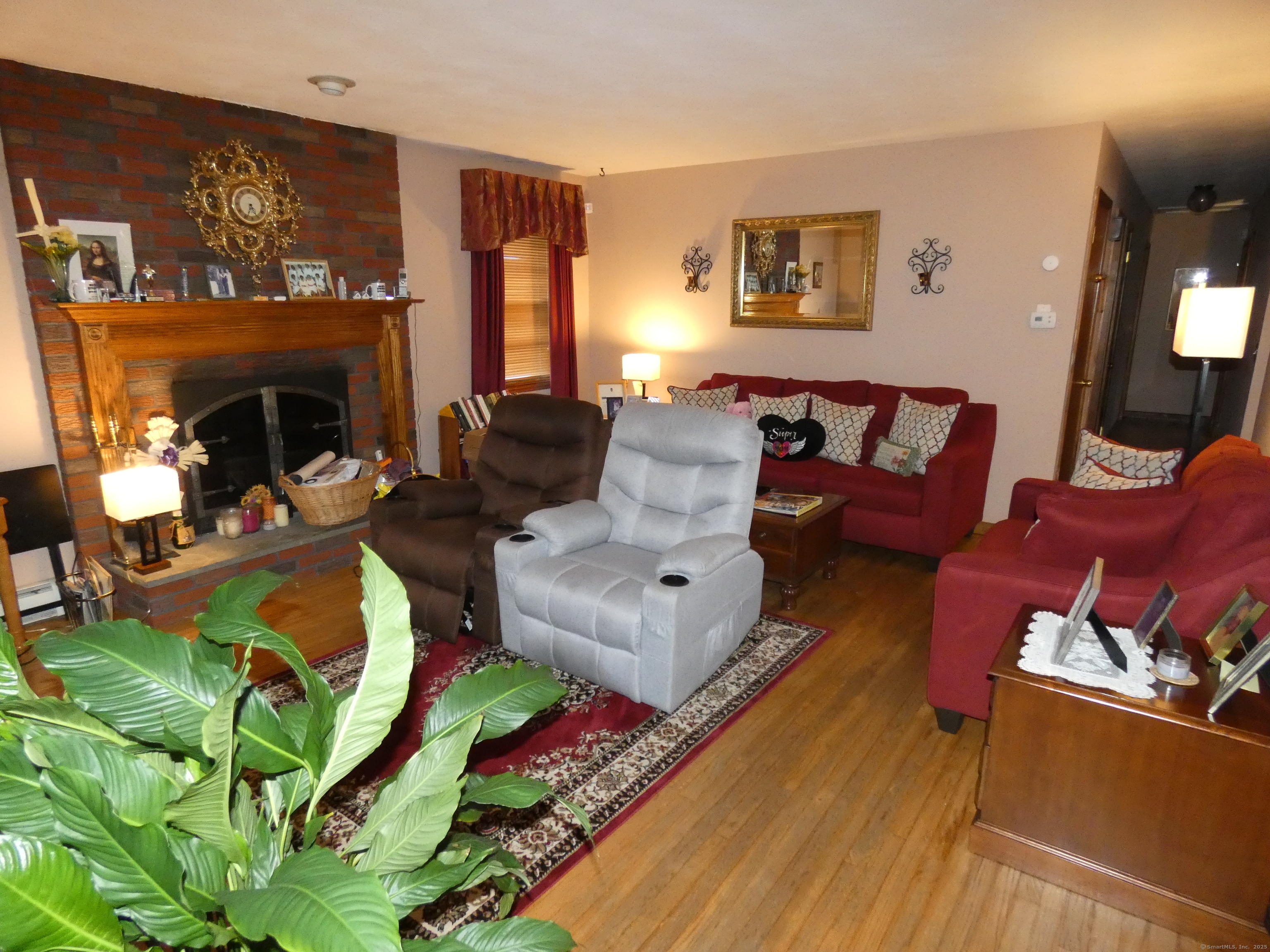 490 Woodside Avenue Bridgeport CT 06606