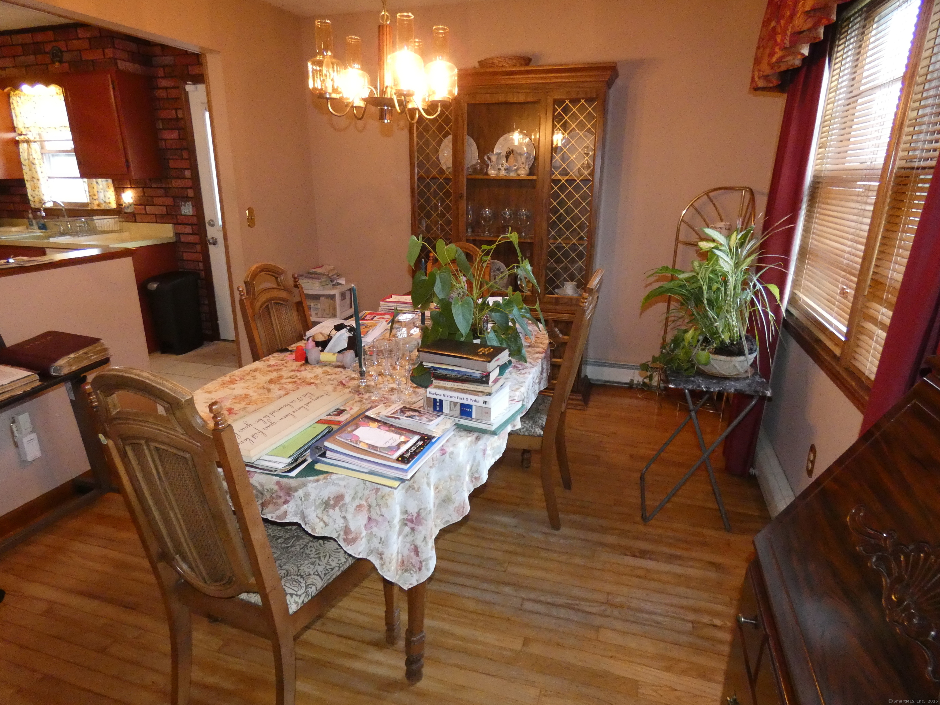 490 Woodside Avenue Bridgeport CT 06606