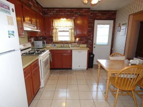 490 Woodside Avenue Bridgeport CT 06606