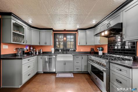 428 Palisado Avenue Windsor CT 06095