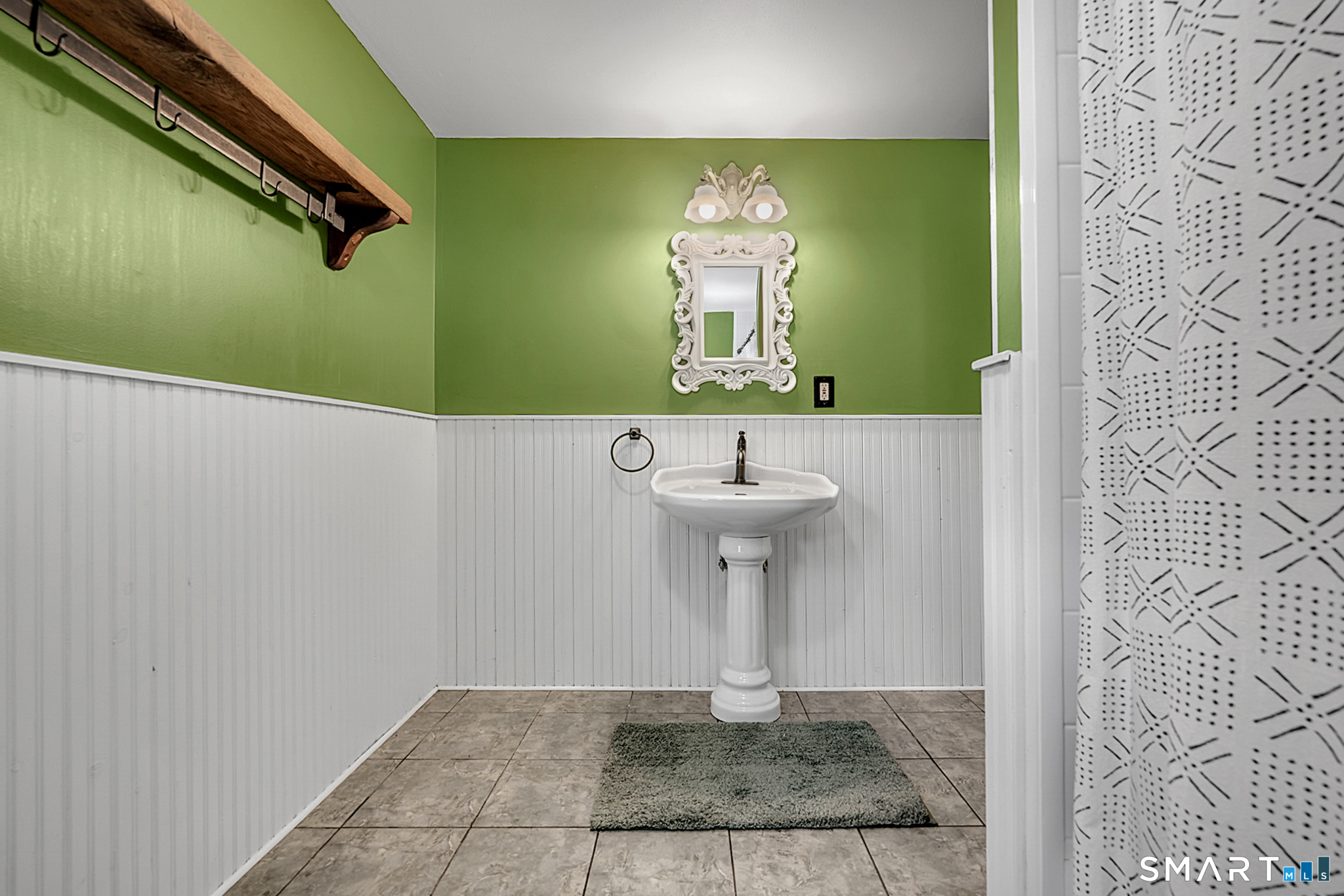 428 Palisado Avenue Windsor CT 06095