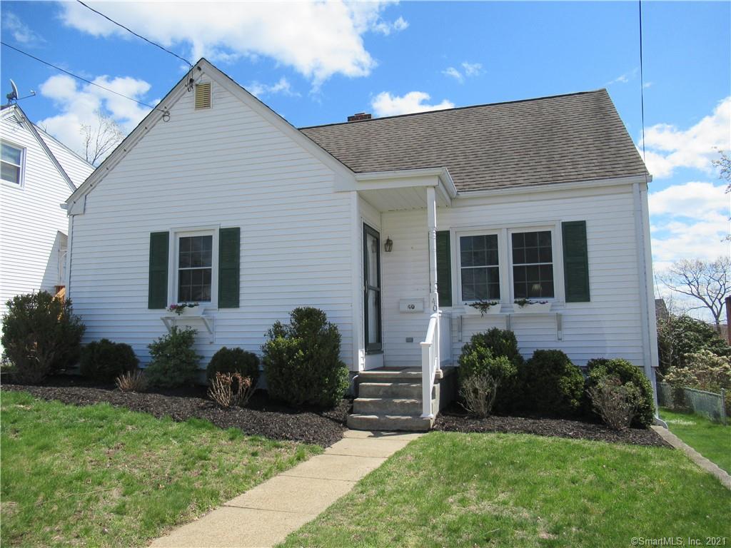 40 Longview Street New London CT 06320