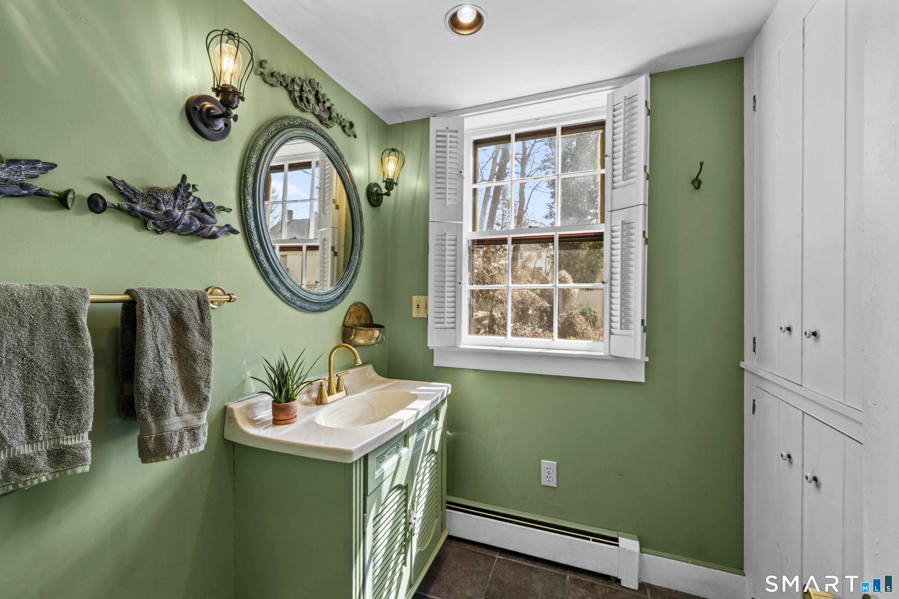 371 Washington Street Norwich CT 06360