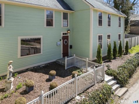 371 Washington Street Norwich CT 06360