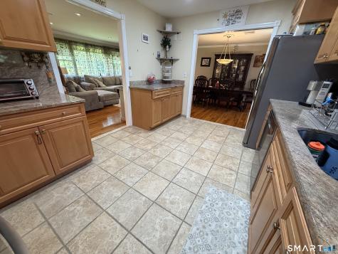 12 Briarwoods Terrace Trumbull CT 06611