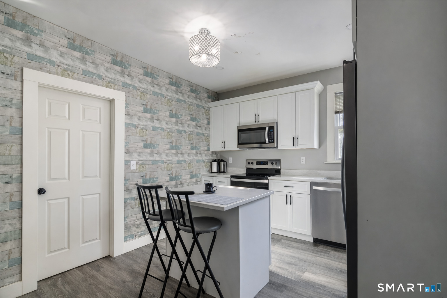 33 Merriman Street Bristol CT 06010