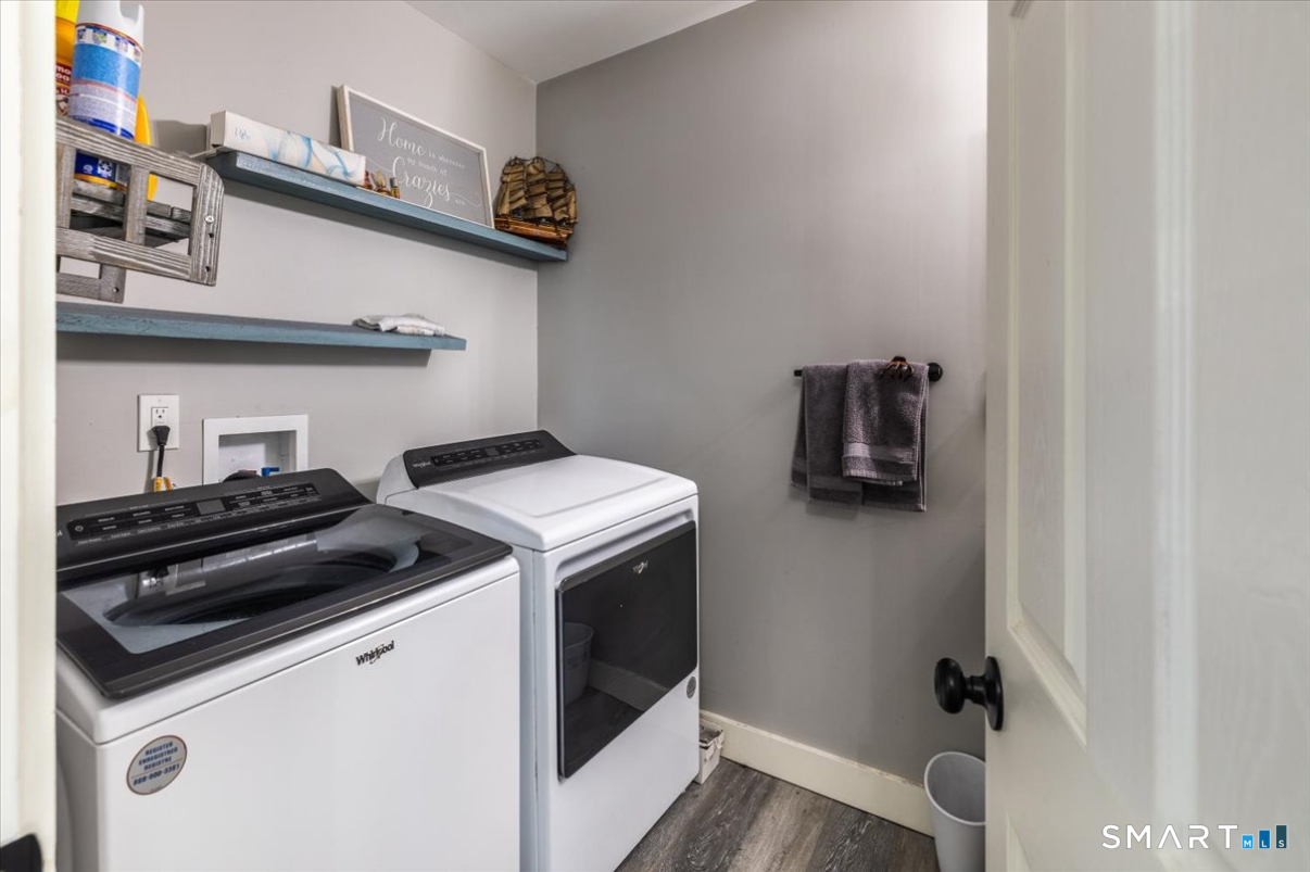 33 Merriman Street Bristol CT 06010