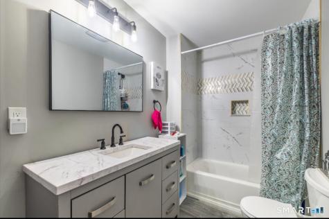 33 Merriman Street Bristol CT 06010