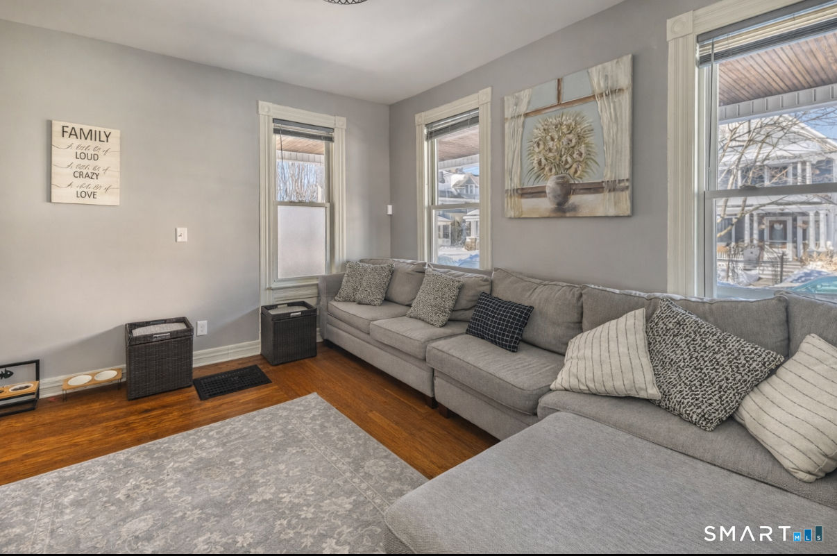 33 Merriman Street Bristol CT 06010