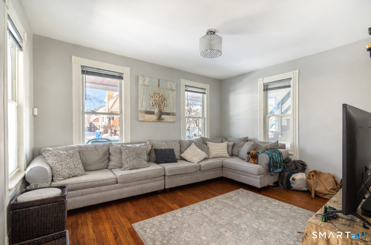 33 Merriman Street Bristol CT 06010