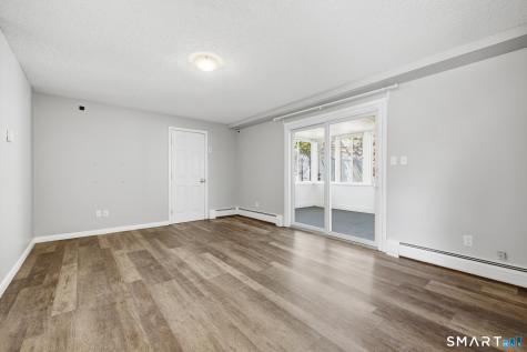 93 Daniel Road Hamden CT 06518