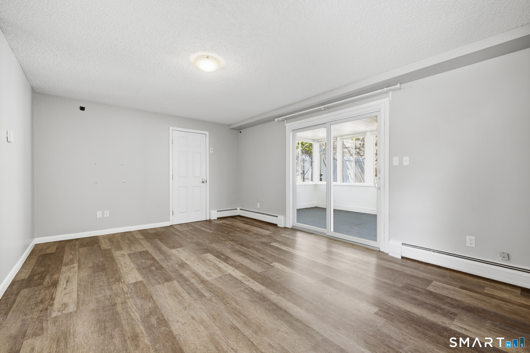 93 Daniel Road Hamden CT 06518