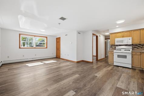 93 Daniel Road Hamden CT 06518