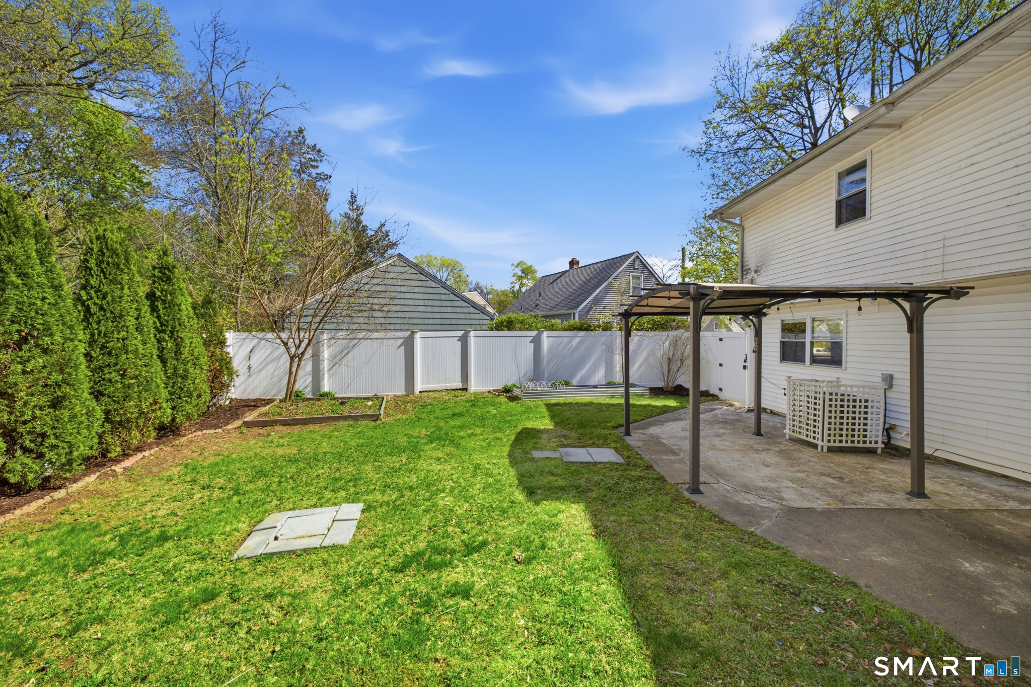 93 Daniel Road Hamden CT 06518