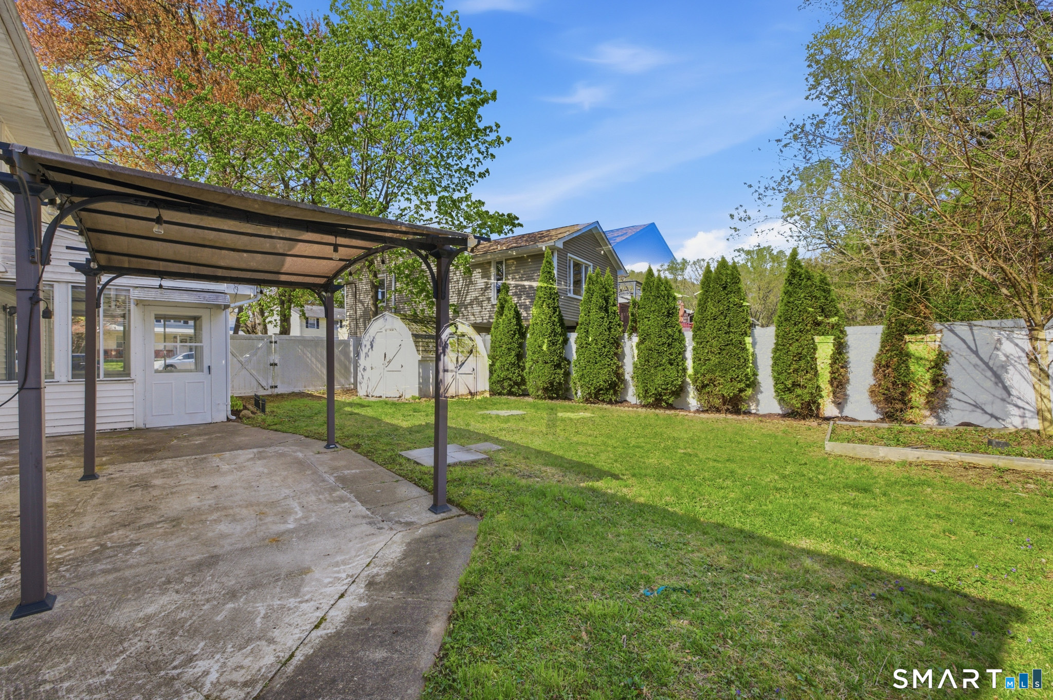 93 Daniel Road Hamden CT 06518