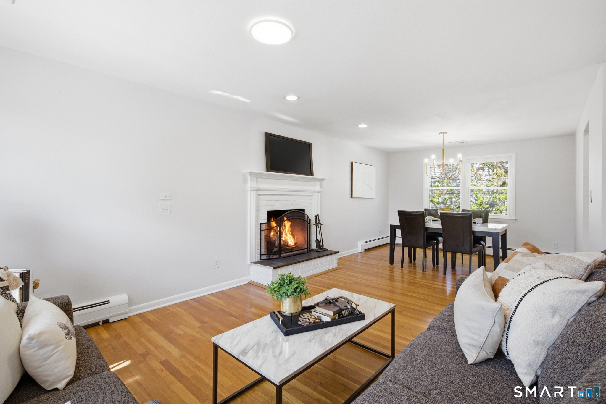 93 Daniel Road Hamden CT 06518