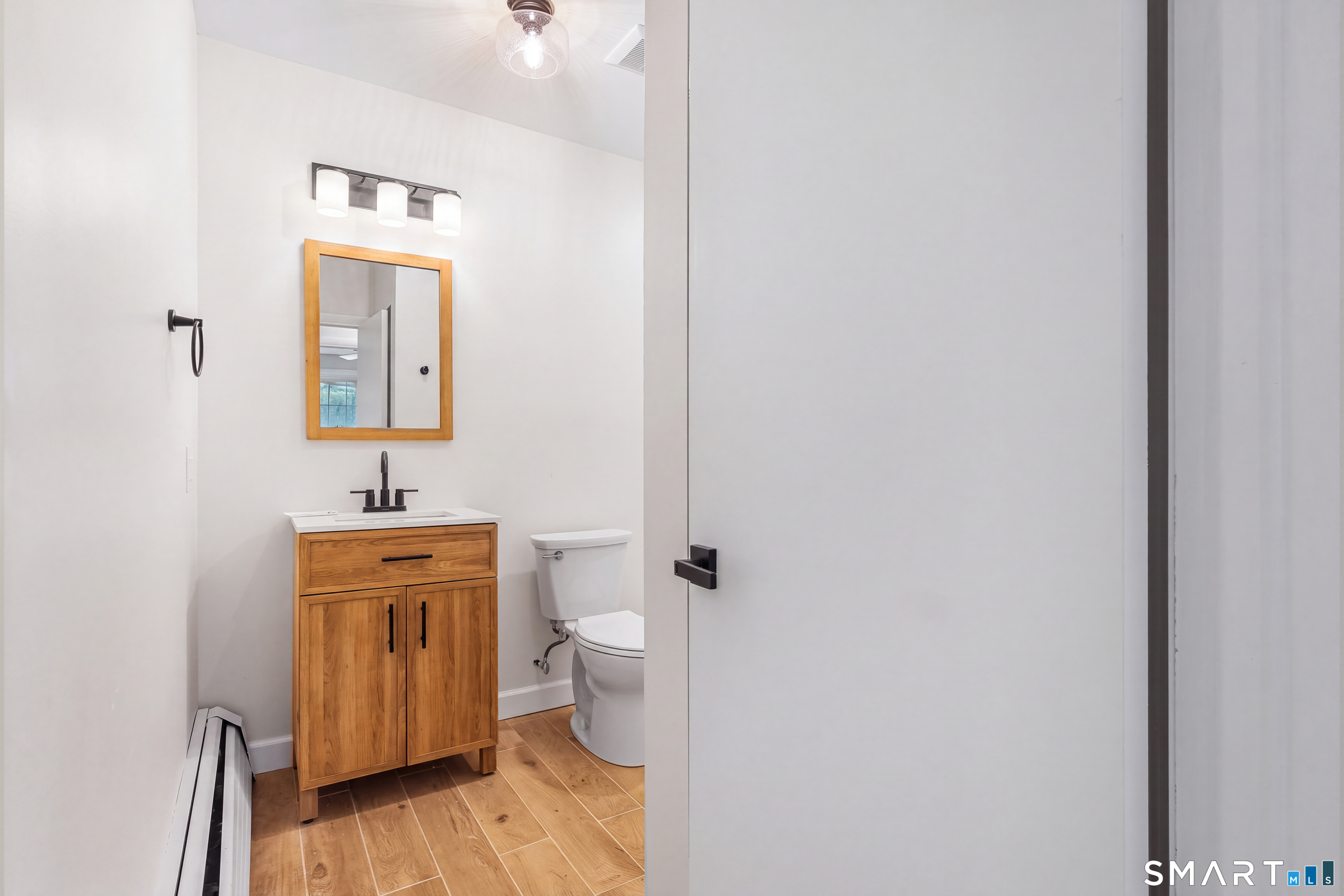 27 Bissell Place Seymour CT 06483