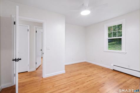 27 Bissell Place Seymour CT 06483