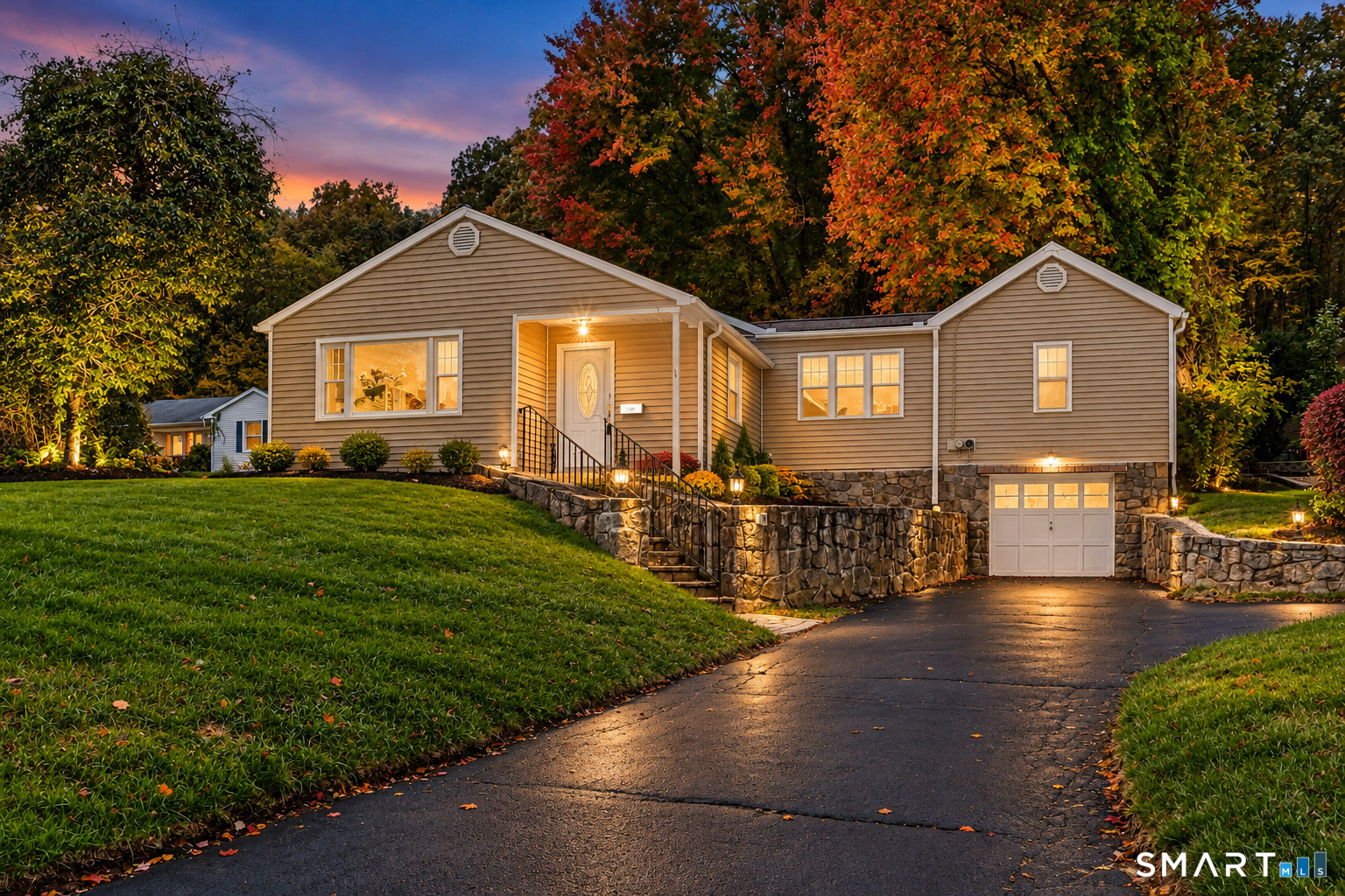 27 Bissell Place Seymour CT 06483