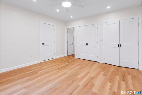 27 Bissell Place Seymour CT 06483