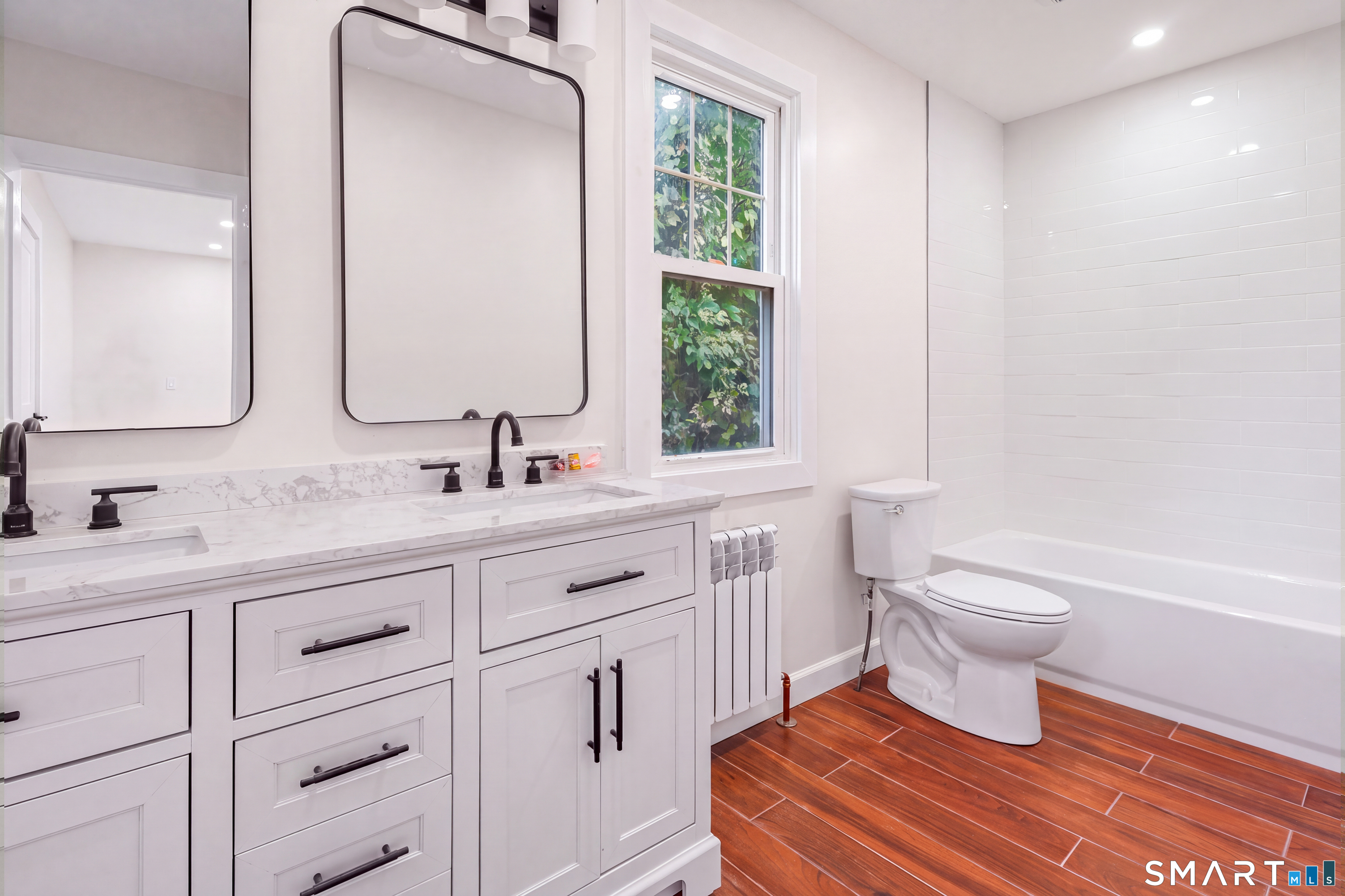 27 Bissell Place Seymour CT 06483