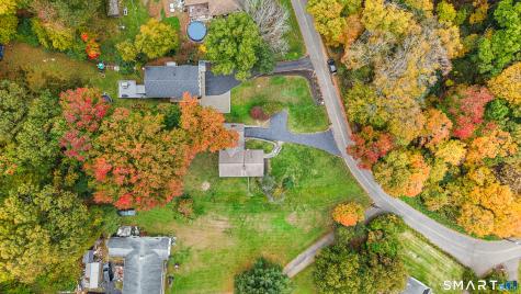 27 Bissell Place Seymour CT 06483