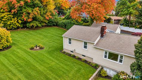 27 Bissell Place Seymour CT 06483