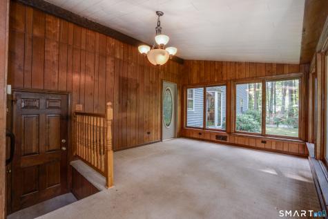 49 Farmstead Lane Simsbury CT 06092