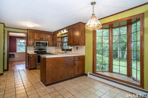 49 Farmstead Lane Simsbury CT 06092