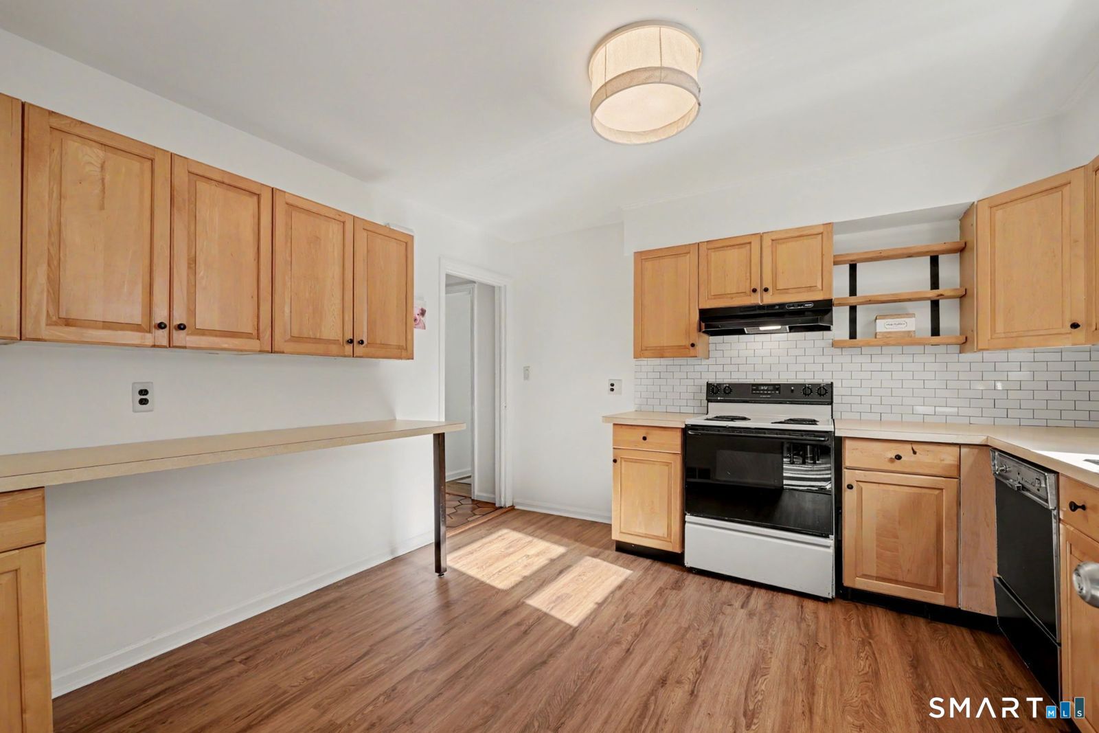 27 Lund Avenue Stamford CT 06907