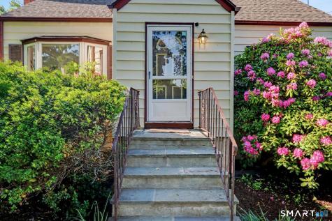 27 Lund Avenue Stamford CT 06907