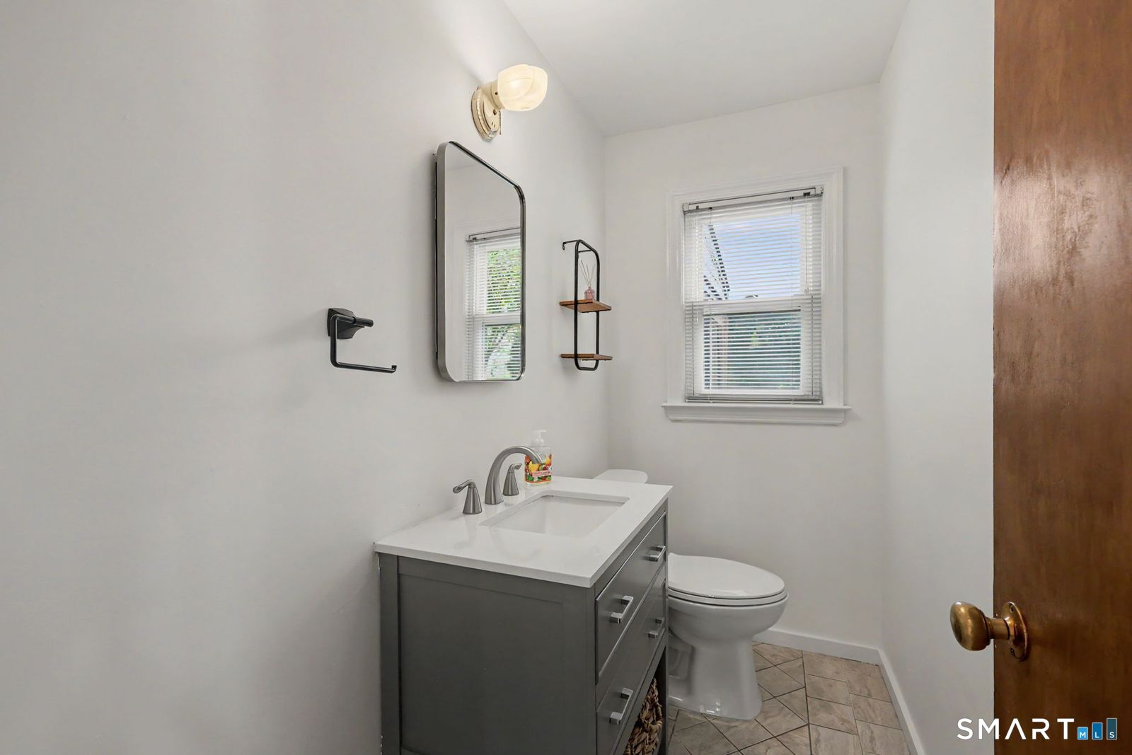 27 Lund Avenue Stamford CT 06907