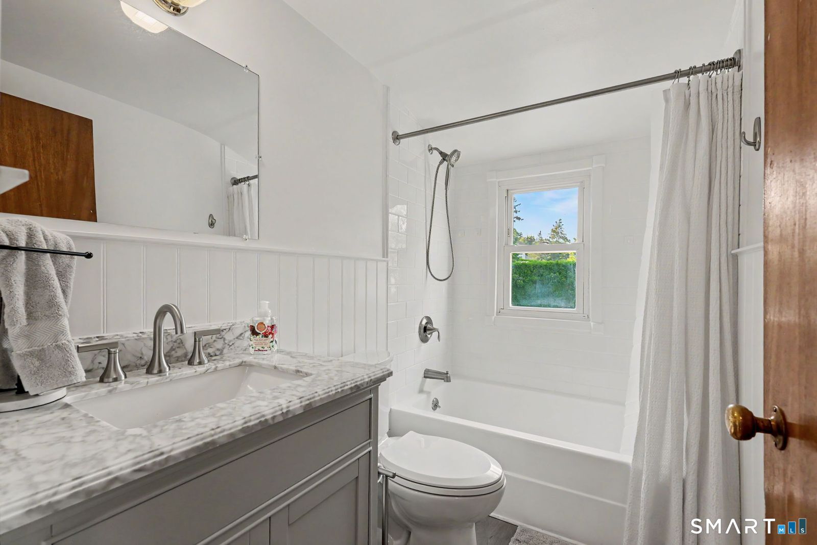 27 Lund Avenue Stamford CT 06907
