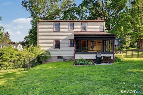 27 Lund Avenue Stamford CT 06907