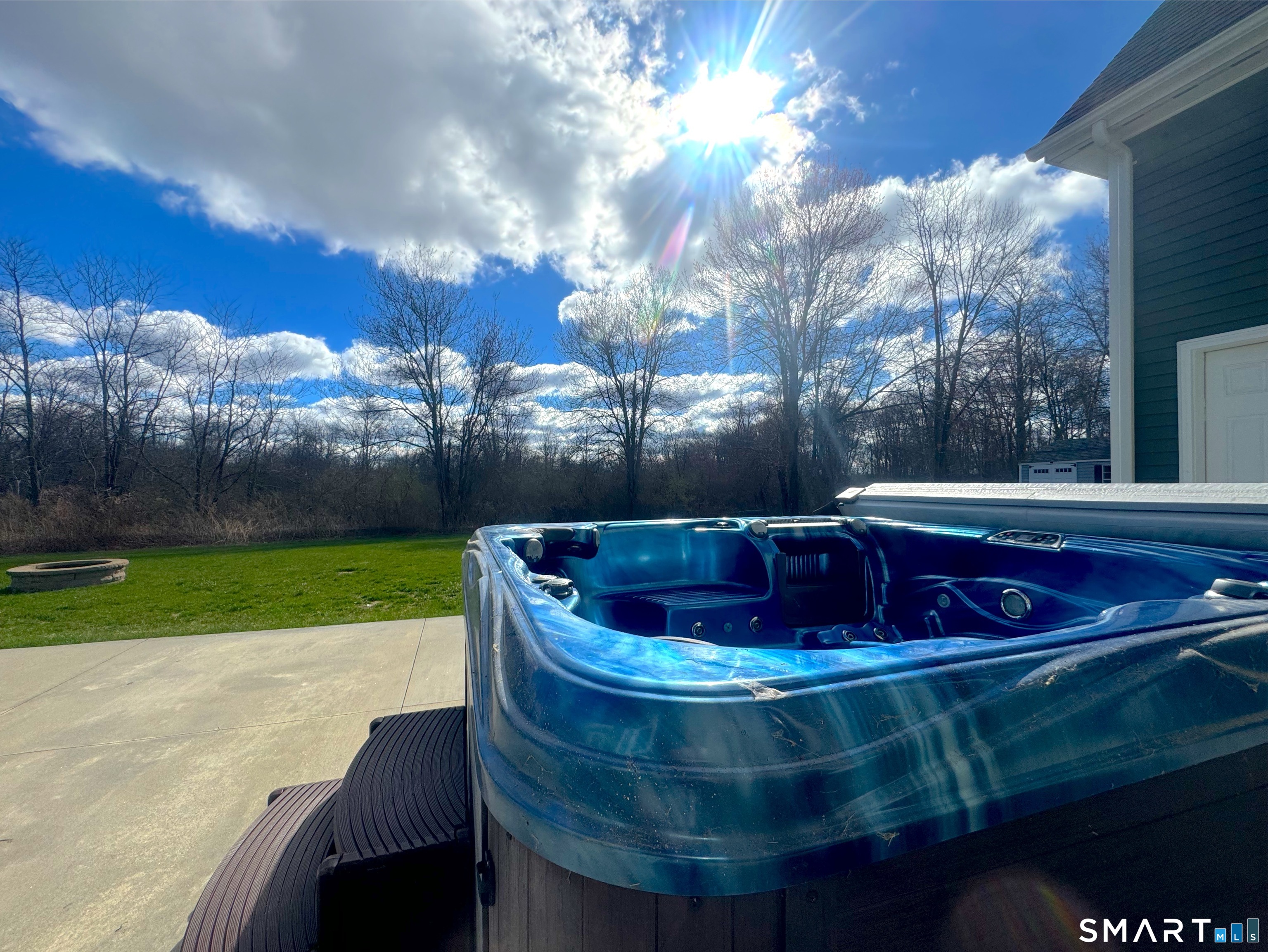 2 Syleo Lane Salem CT 06420