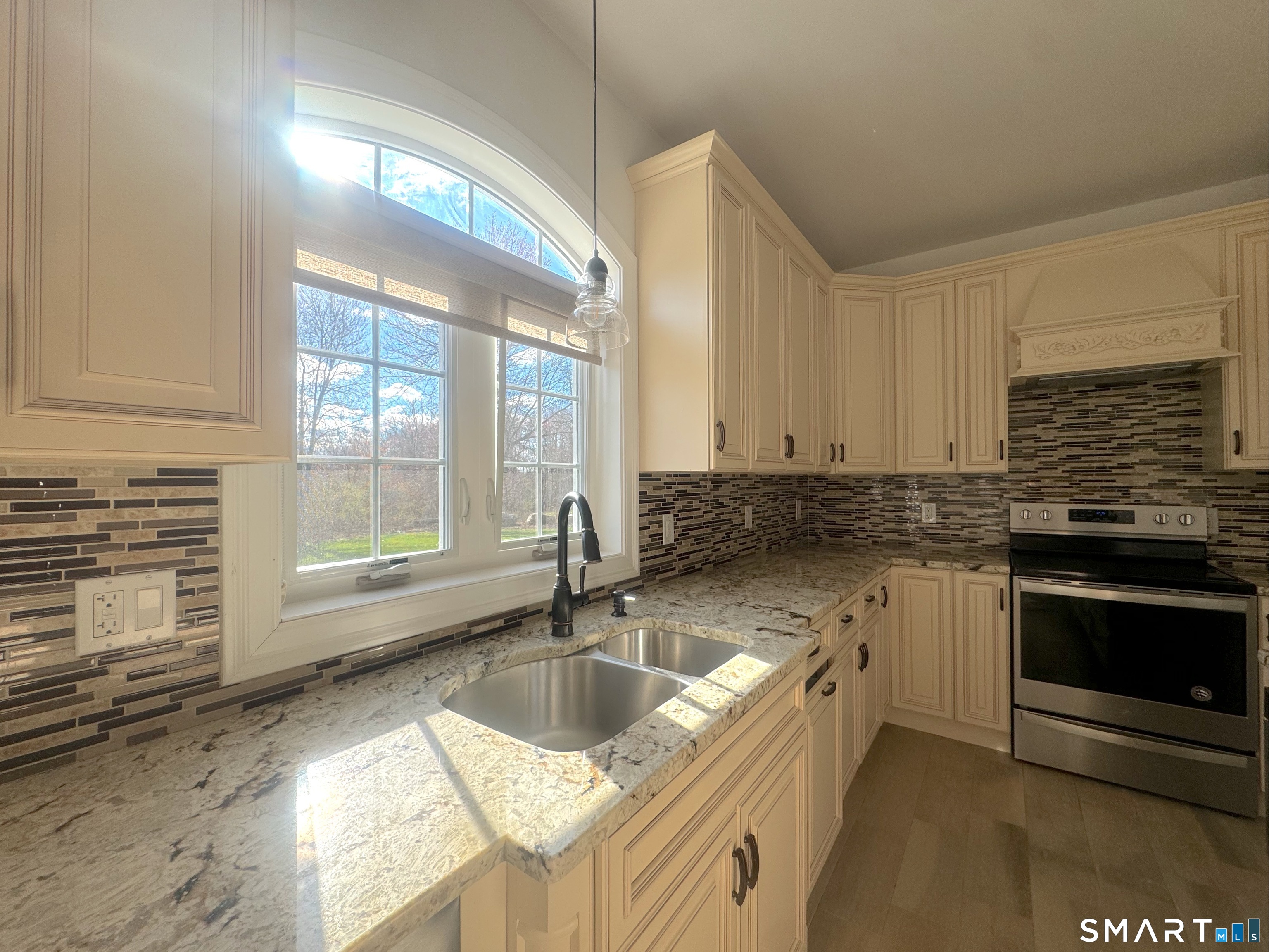 2 Syleo Lane Salem CT 06420