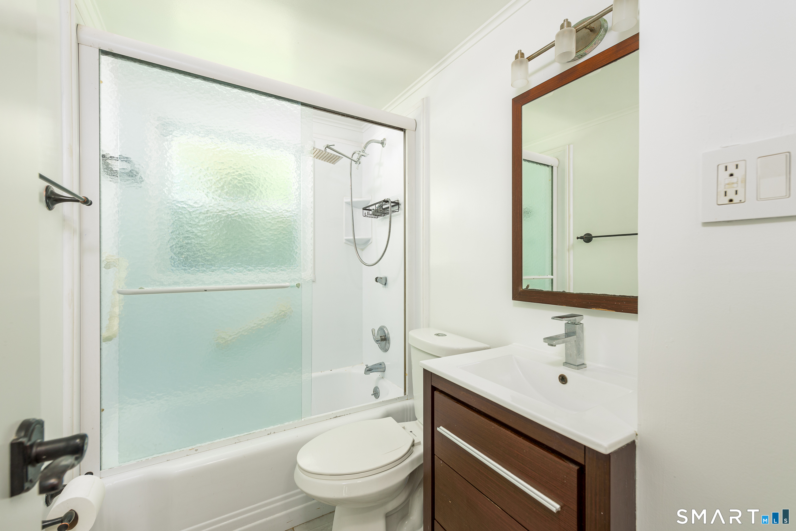26 Beechwood Drive Wallingford CT 06492