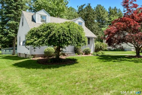 26 Beechwood Drive Wallingford CT 06492