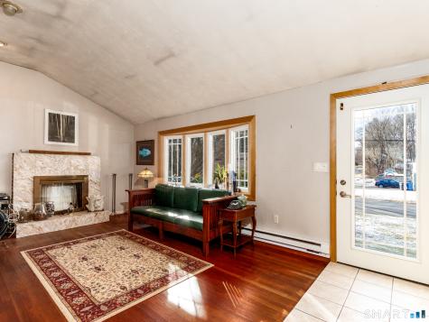 33 Ryegate Terrace Monroe CT 06468