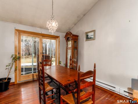 33 Ryegate Terrace Monroe CT 06468