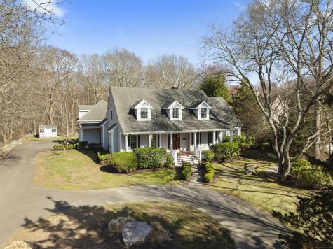 16 Perkins Farm Road Waterford CT 06385