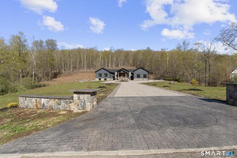 145 Monarca Drive Middletown CT 06457