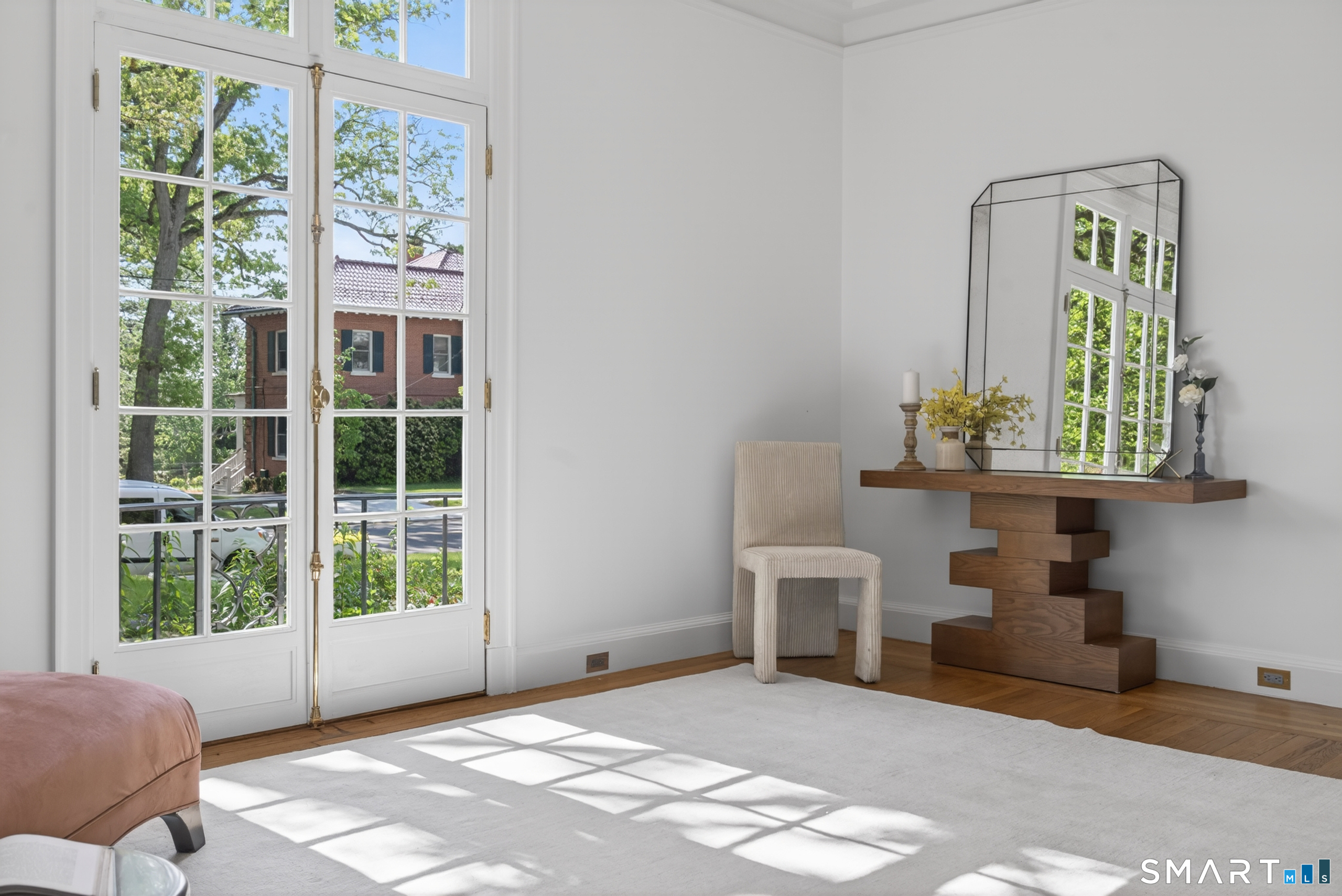 376 Saint Ronan Street New Haven CT 06511