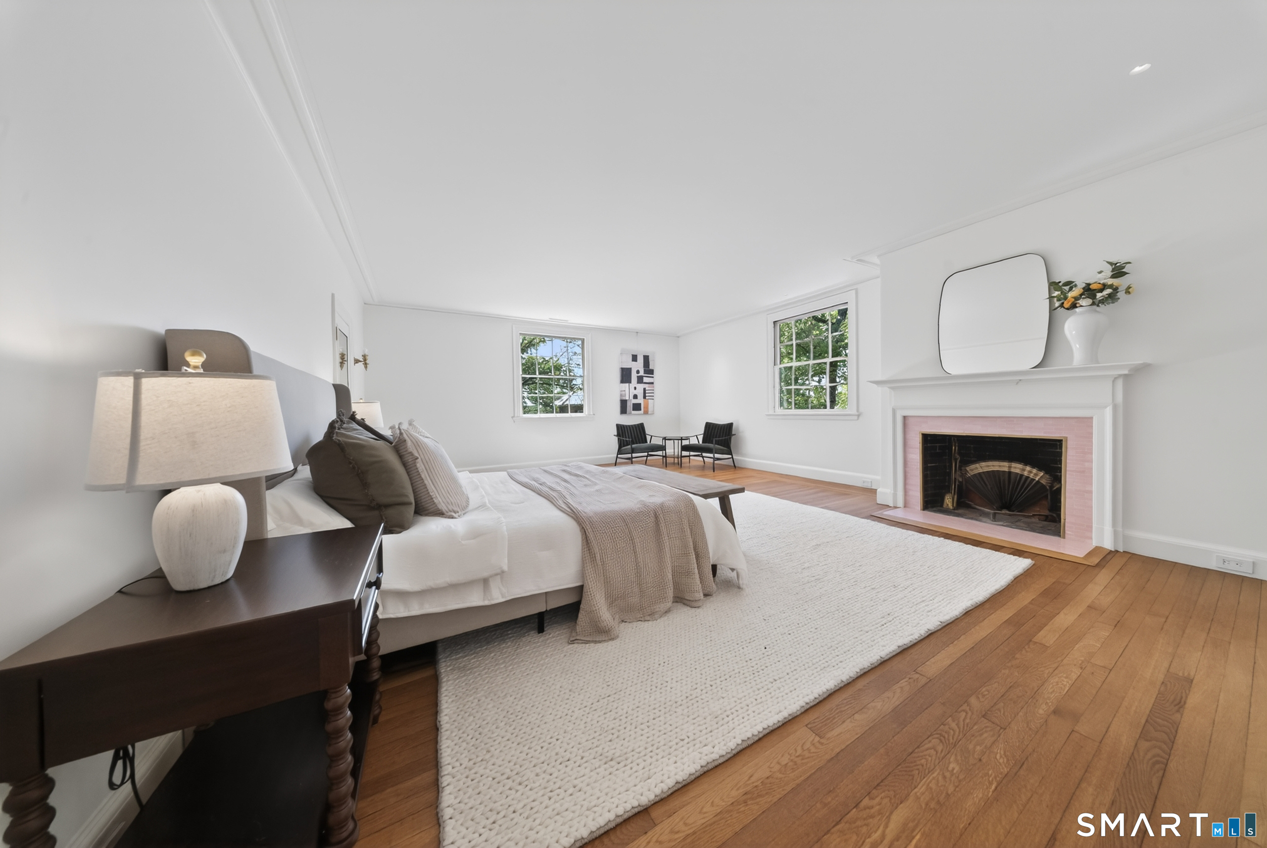 376 Saint Ronan Street New Haven CT 06511
