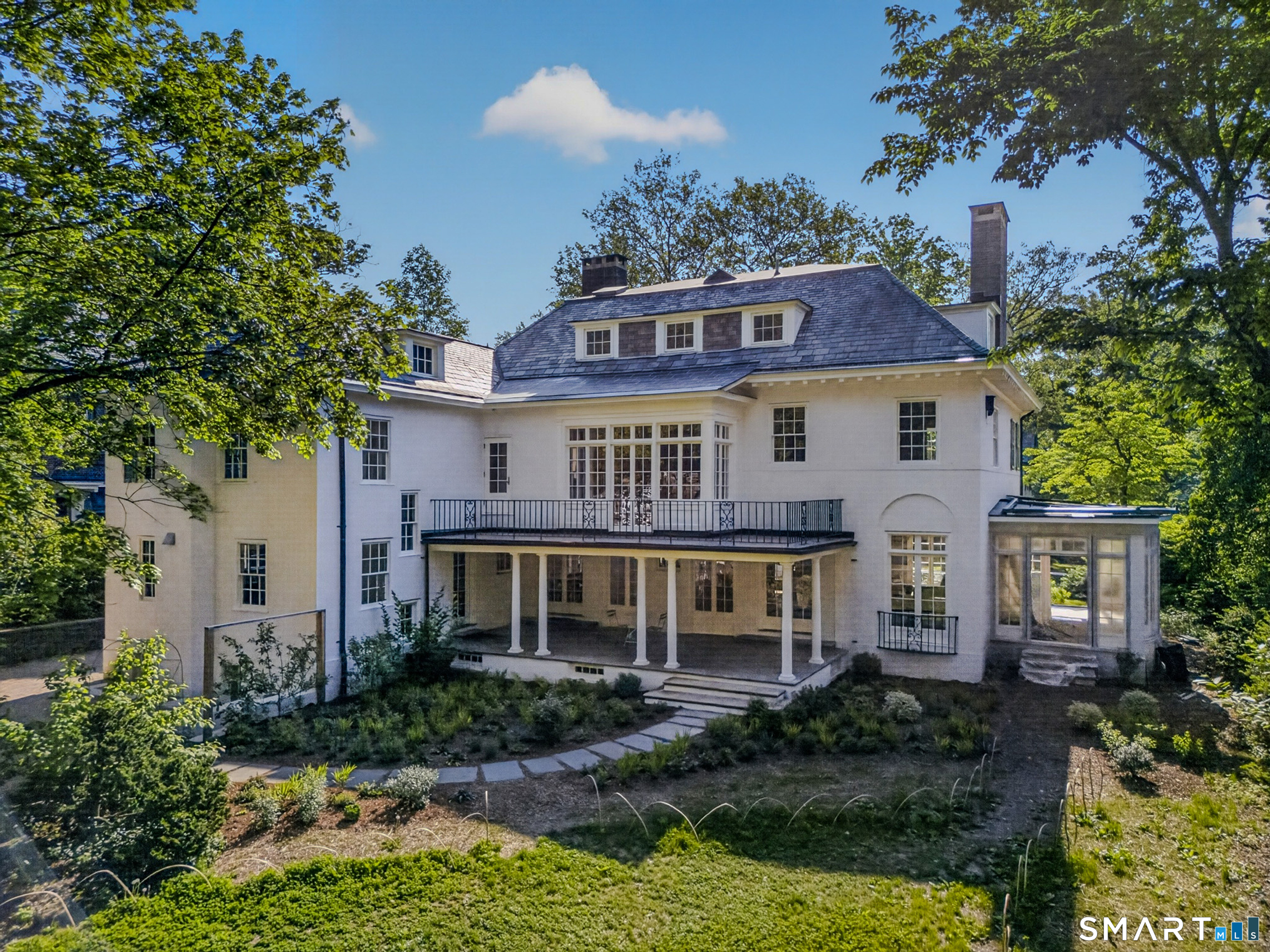 376 Saint Ronan Street New Haven CT 06511