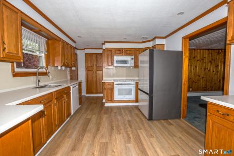143 Cottage Road Enfield CT 06082