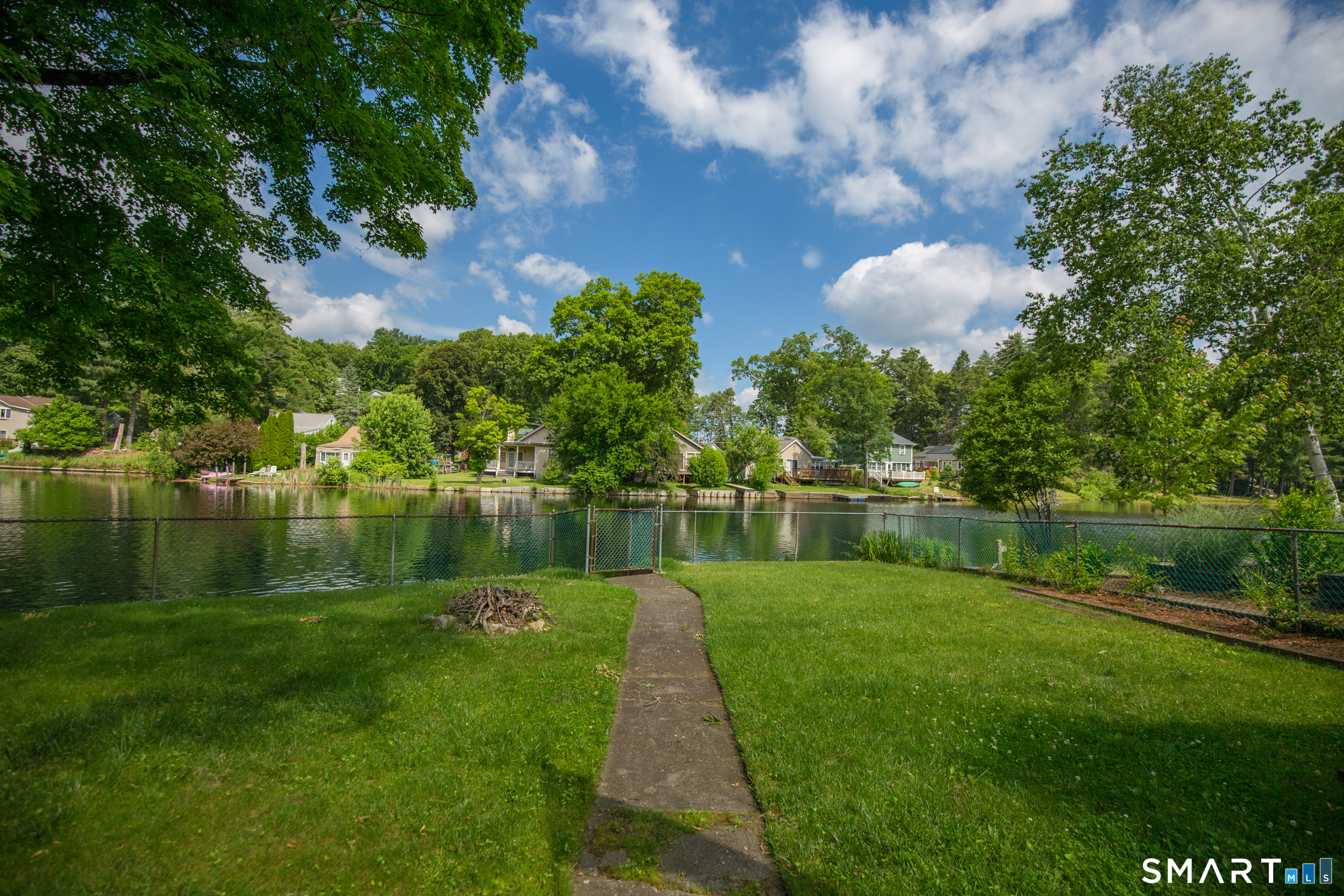 143 Cottage Road Enfield CT 06082